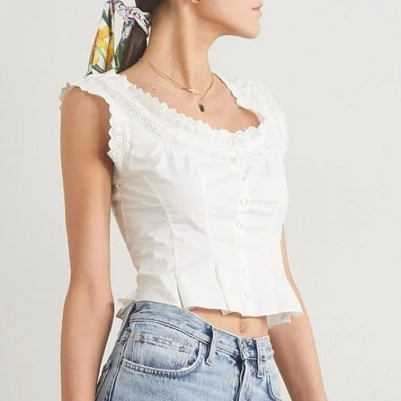 Doen Alana Broderie Anglaise Organic Cotton Top in Salt - Picture 7 of 8